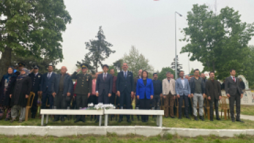 BELEDİYE BAŞKANLIĞI KOLTUĞUNU MİNİK ÖĞRENCİMİZ DEVRALDI...